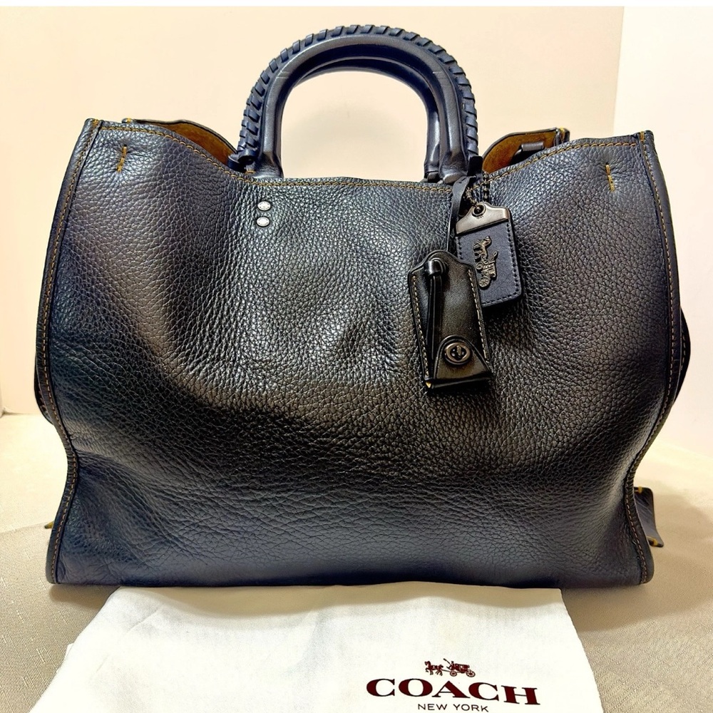 Coach Black Leather Rogue 36